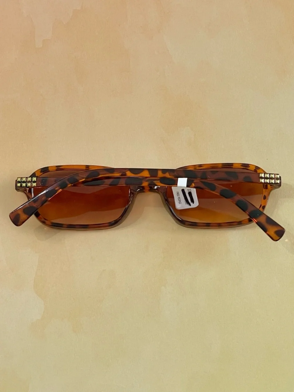 🟤🕶️ Free People Tortoiseshell‎ Brown Rectangular Sunglasses 🕶️🟤